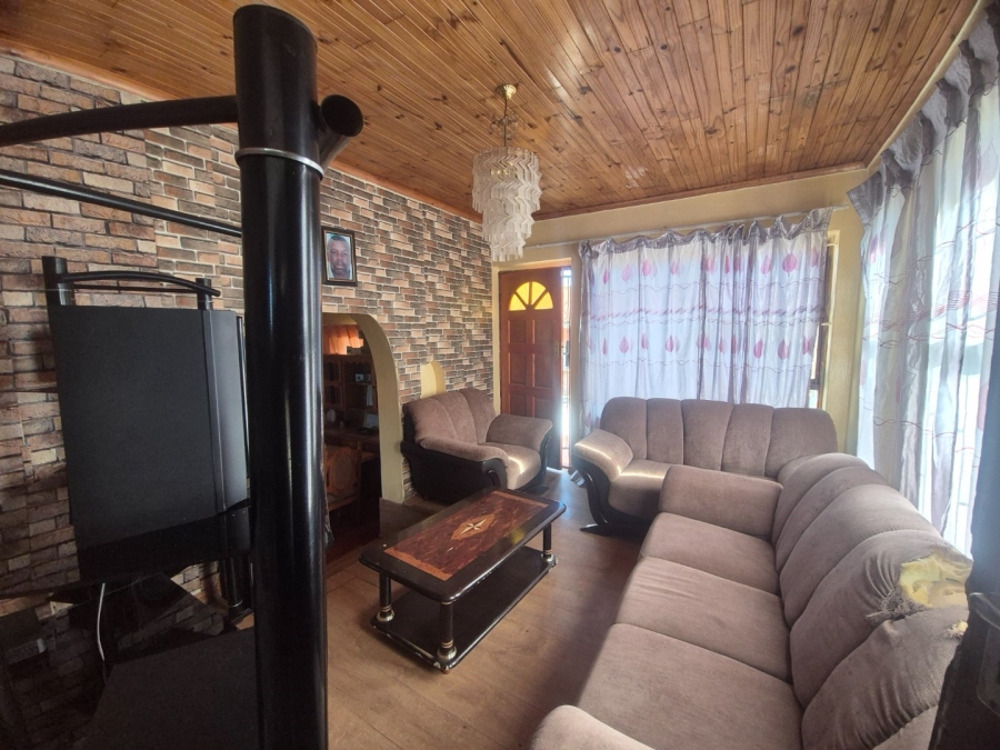 3 Bedroom Property for Sale in Kwadwesi Eastern Cape
